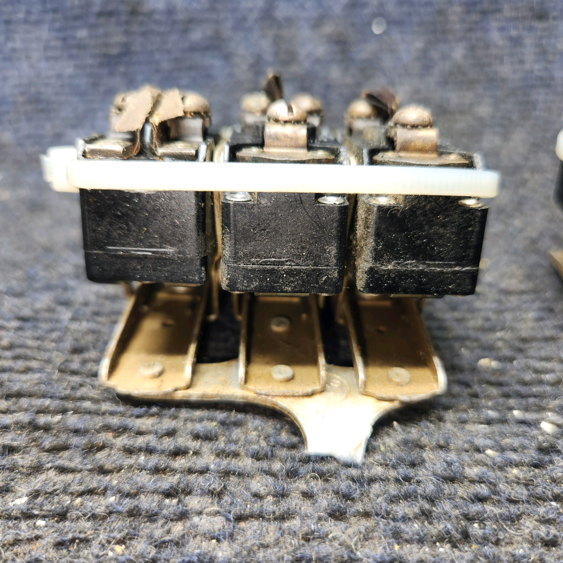 Used aircraft parts for sale, 35-364126-2 Beechcraft F35 Landing Gear Switch Limit