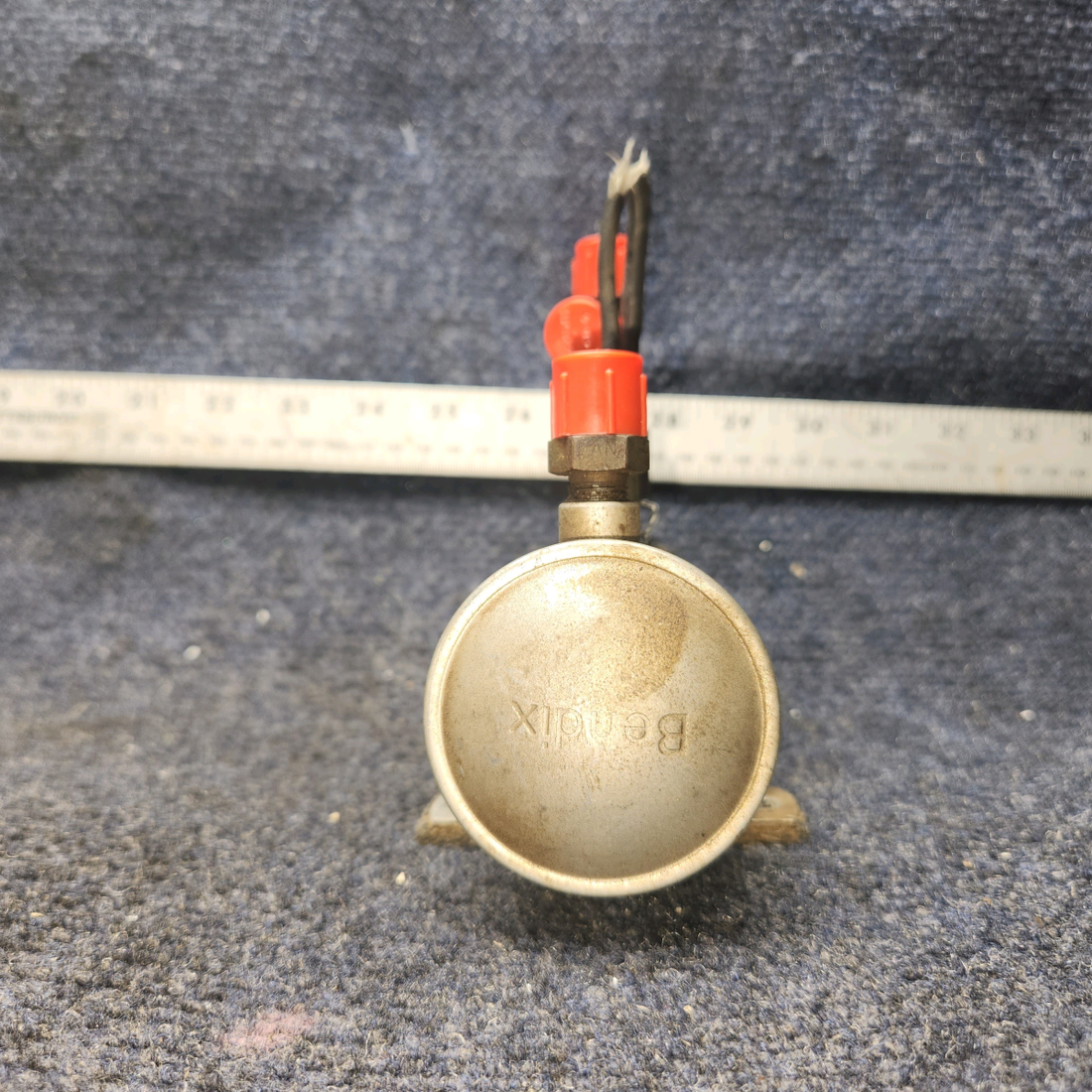 Used aircraft parts for sale, 481-666 Bendix 478-360 Piper PA28-140 Electric Fuel Pump