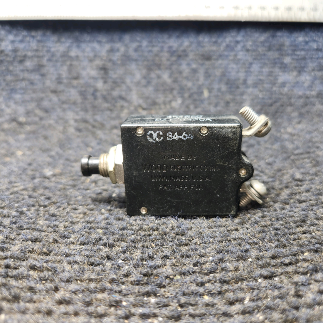 Used aircraft parts for sale, 454659 Tyco W23 Series Beechcraft F35 Circuit Breaker 20 Amps