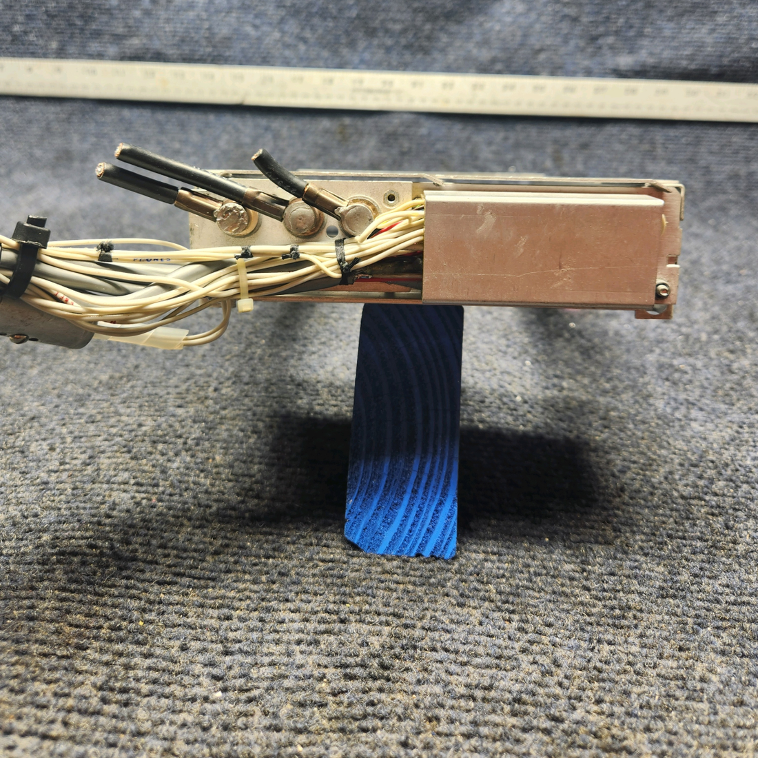 Used aircraft parts for sale, Narco Nav 124 /ID-124 Narco ID-124 MOONEY M20J NARCO NAV RECEIVER AND INDICATOR ID-124 RACK-CONNECTOR