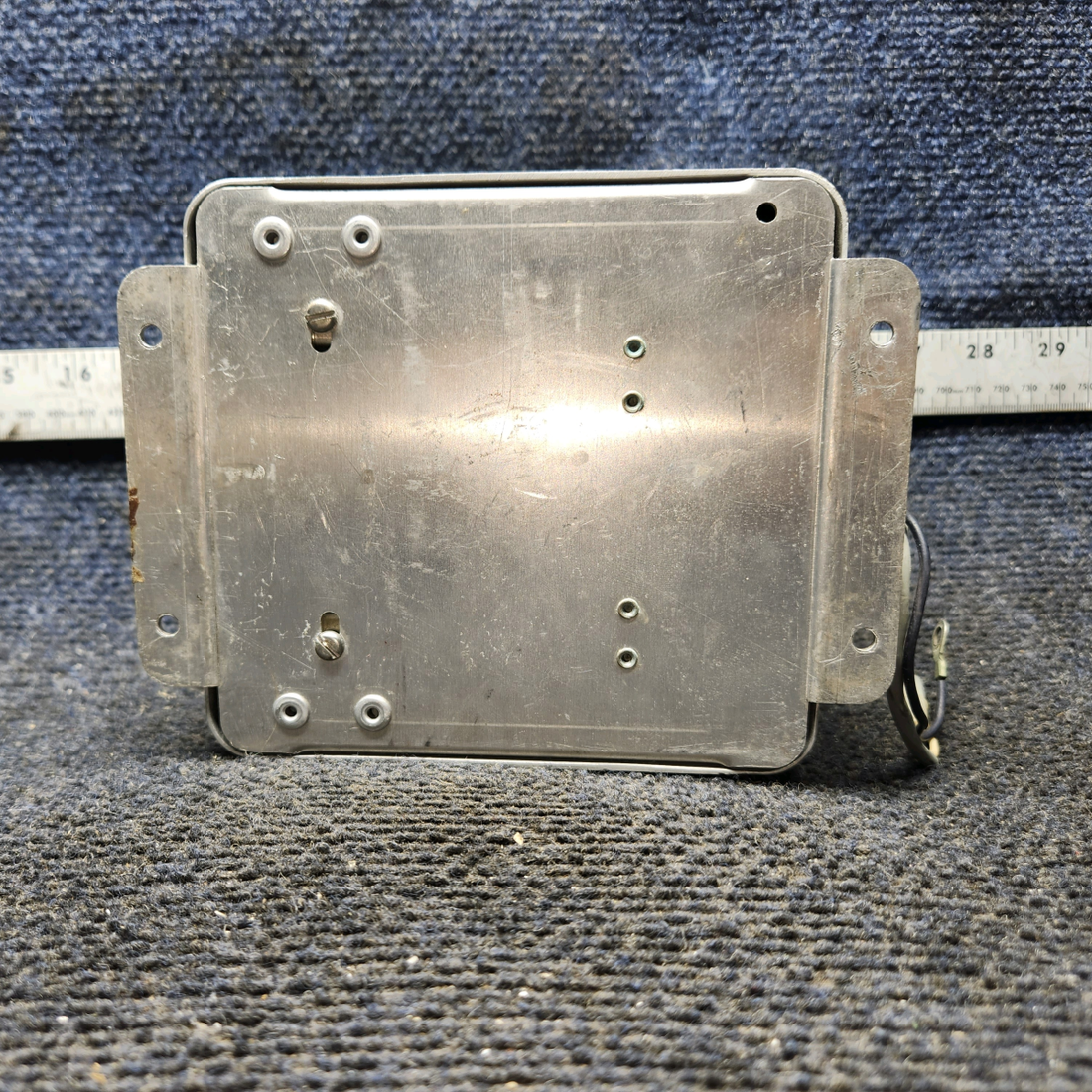 Used aircraft parts for sale, A413,t2-28 Whelen Strobe Light Power Supply