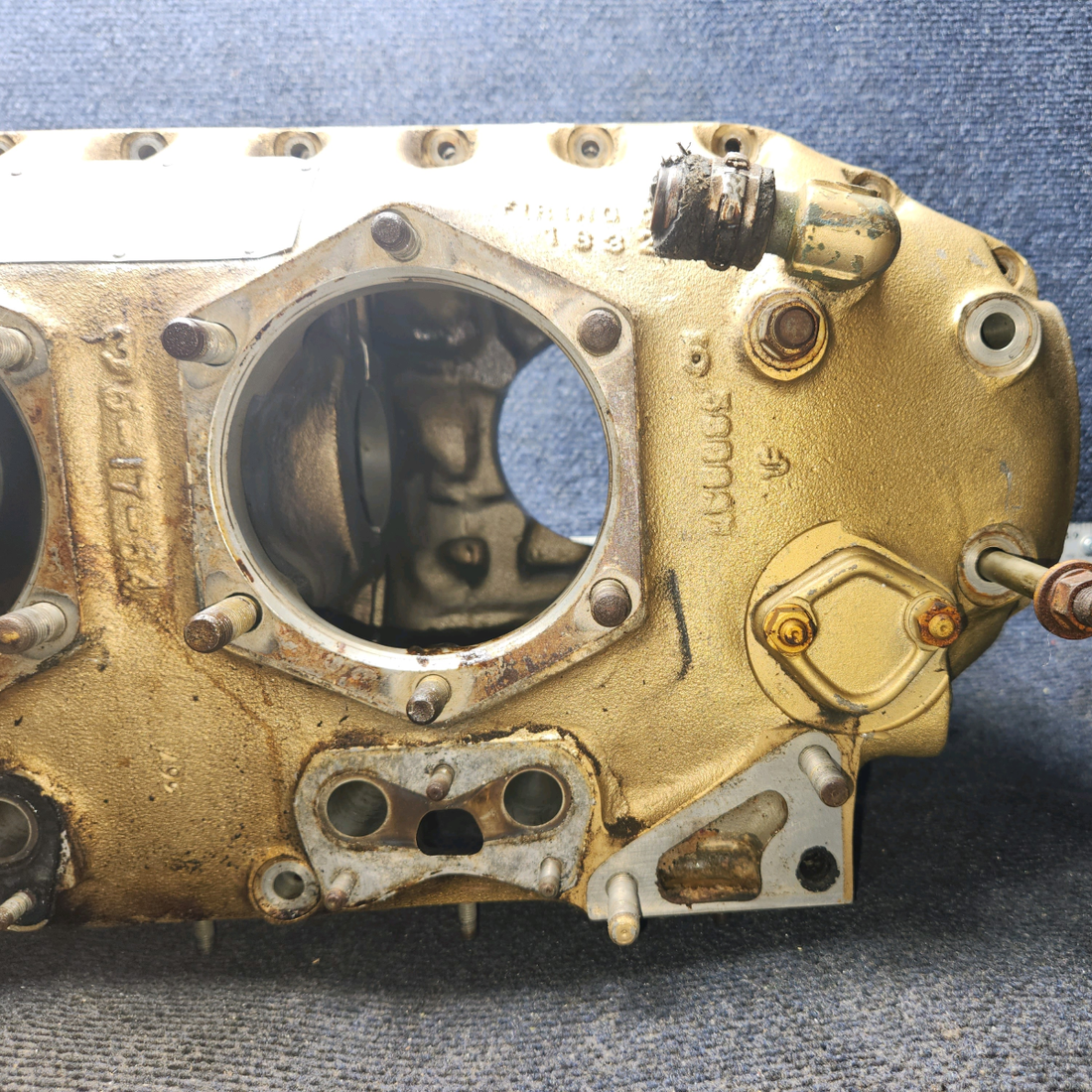 Used aircraft parts for sale, 530836 Continental O-300-D Cessna 172F Crankcase