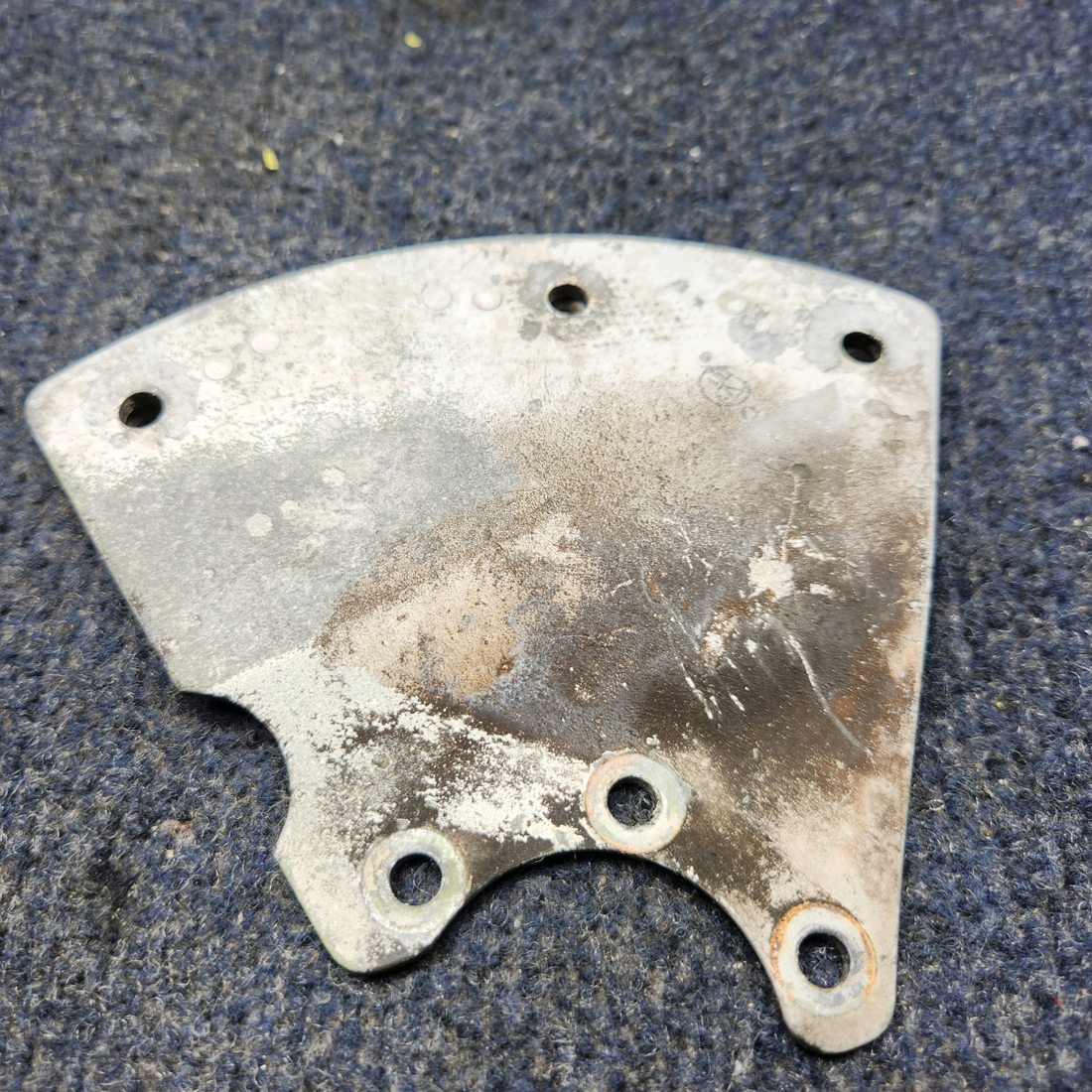 Used aircraft parts for sale, 63370-004 PIPER PA28-140 WHEEL FAIRING BRACKET ASSEMBLY RH