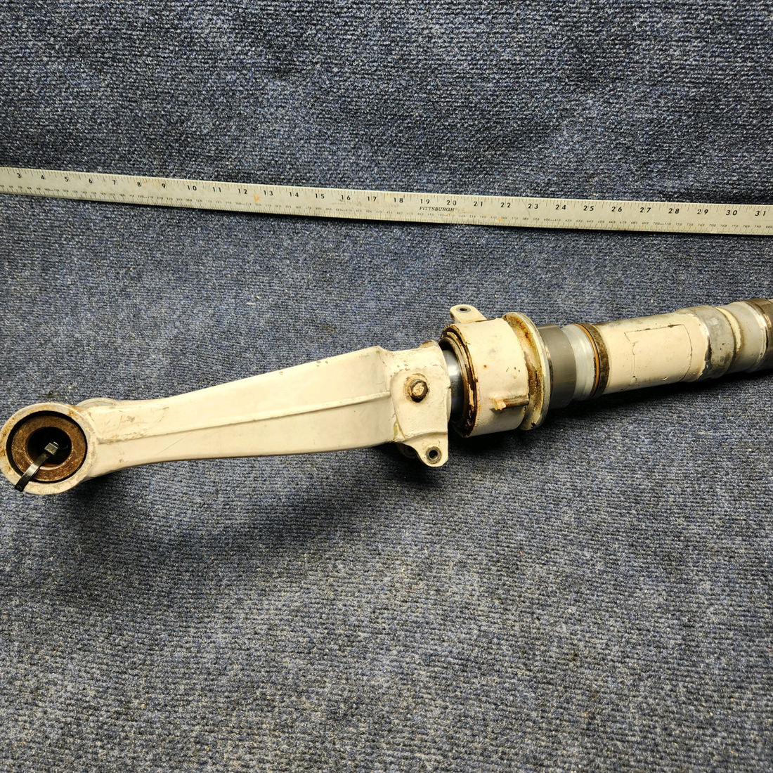 Used aircraft parts for sale, 2443006-202 / 2443006-201 CESSNA C172RG NOSE SHOCK STRUT ASSY