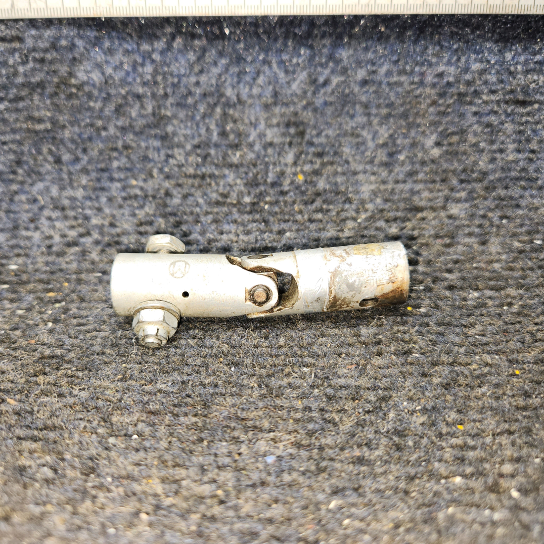 Used aircraft parts for sale, 0411079-1 Cessna C175 Control Yoke Universal Join