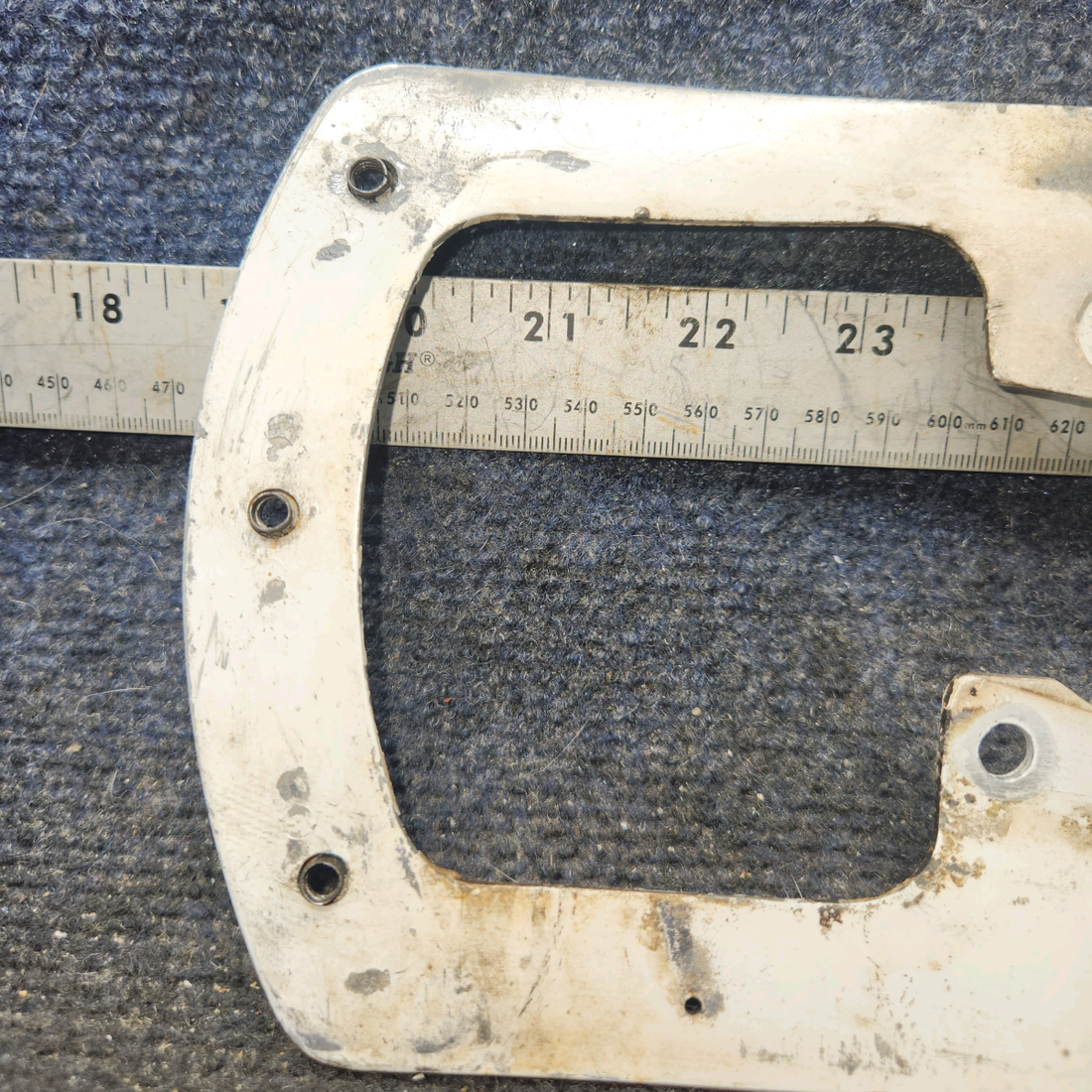 Used aircraft parts for sale, 0541220-2 cessna 172N Mounting Plate Assembly – RH