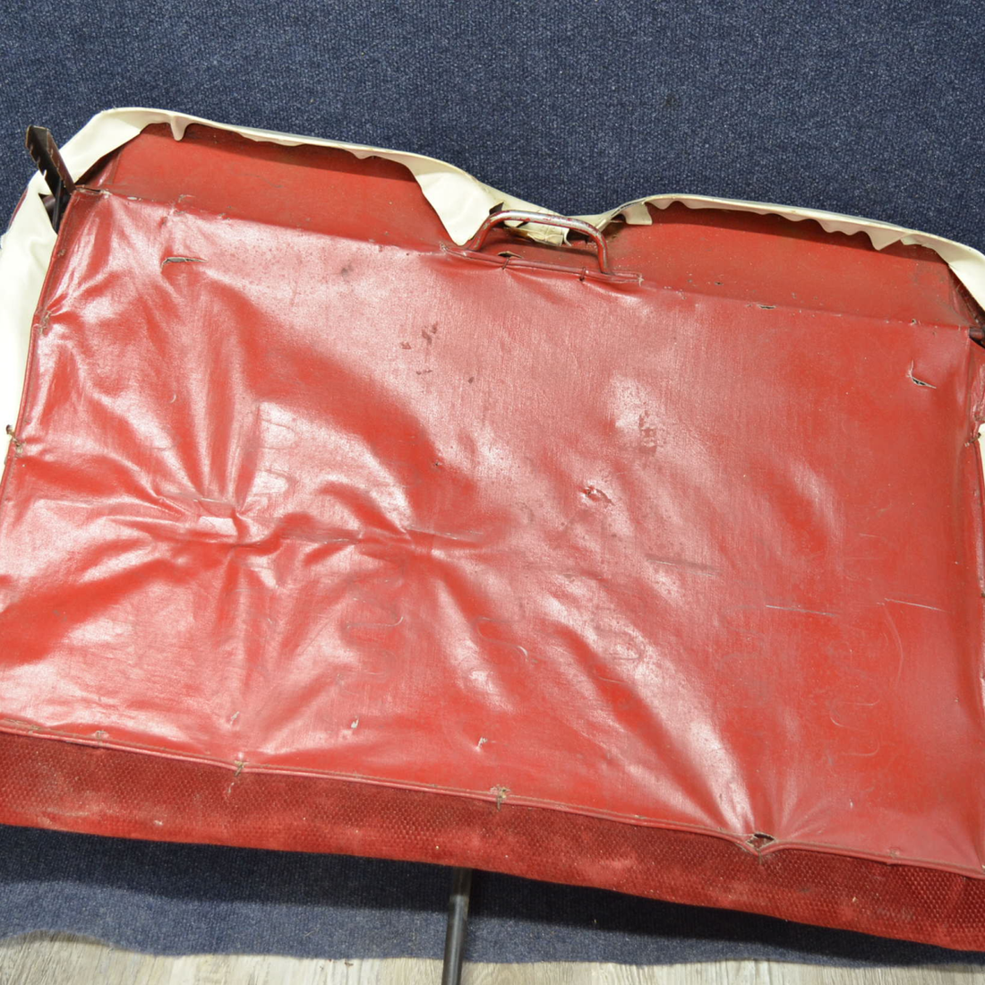 Used aircraft parts for sale, 0500104-39 Cessna C175 CESSNA 175 / 172 SEAT ASSY - REAR