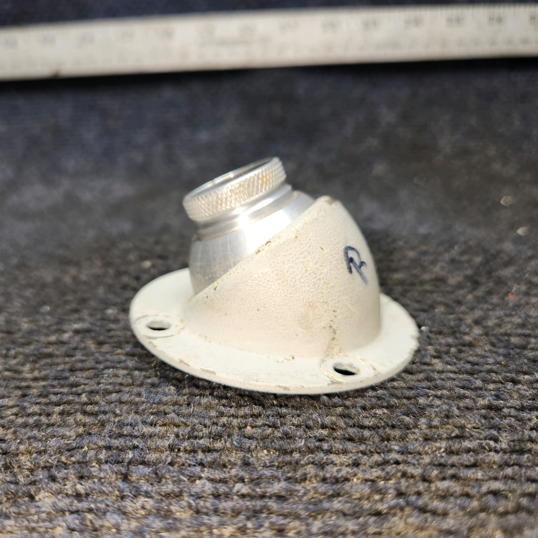 Used aircraft parts for sale, 0813610-3 Cessna 182G Cabin Air Vent Valve