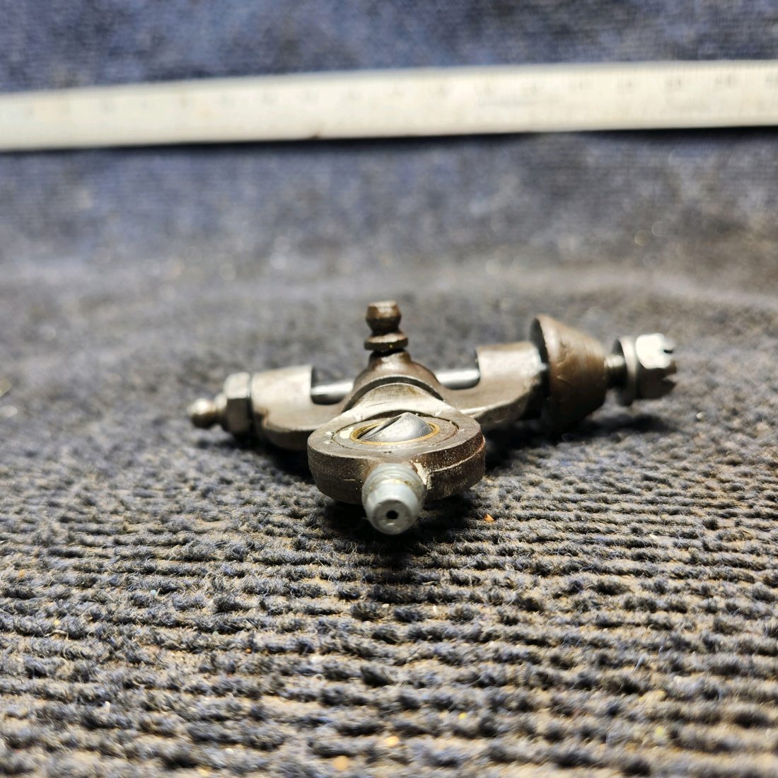 Used aircraft parts for sale, 35-825007 Beechcraft 35-33 Nose Gear Steering Yoke Link Assembly