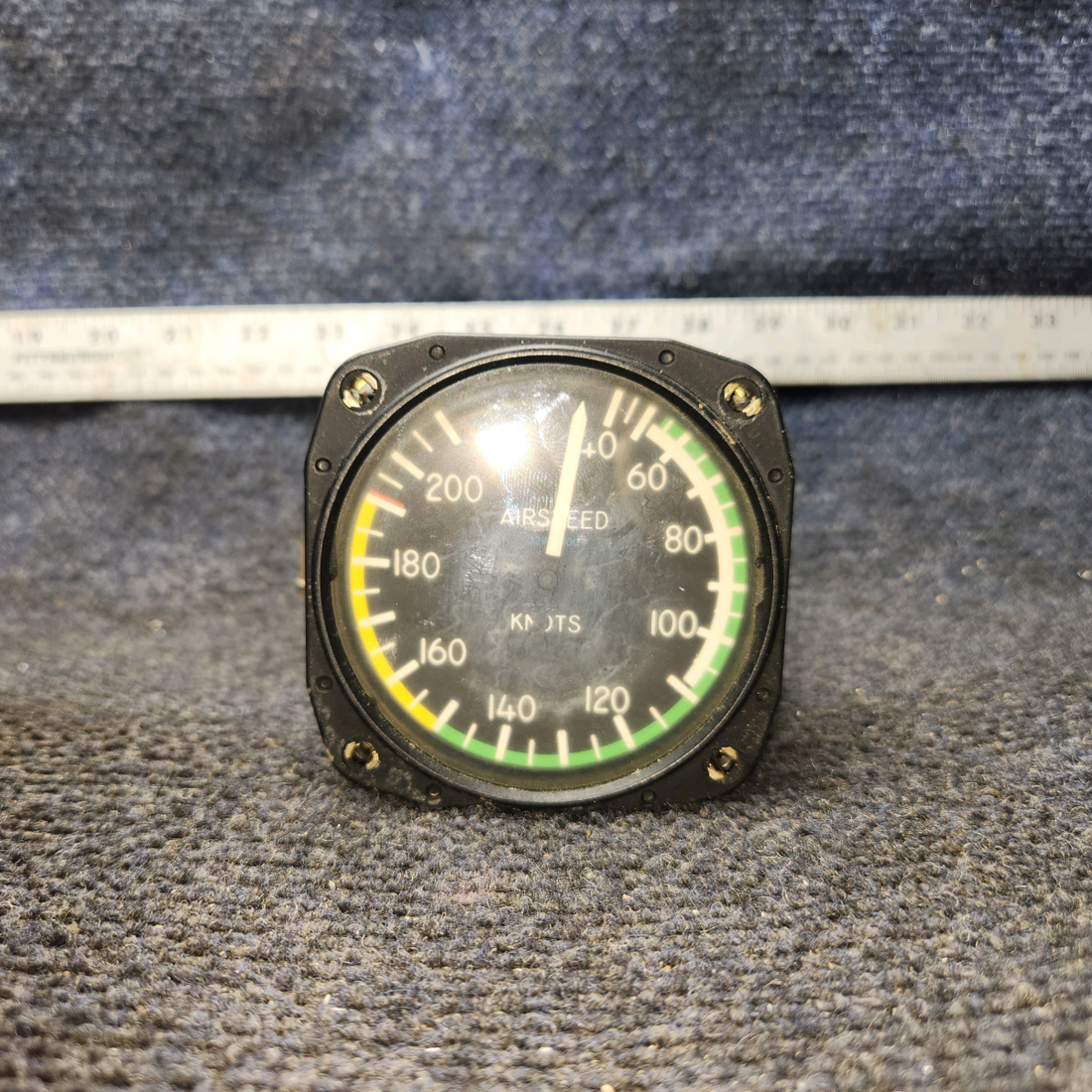 Used aircraft parts for sale, 8025 United Instruments Piper PA32RT-300 Airspeed Indicator