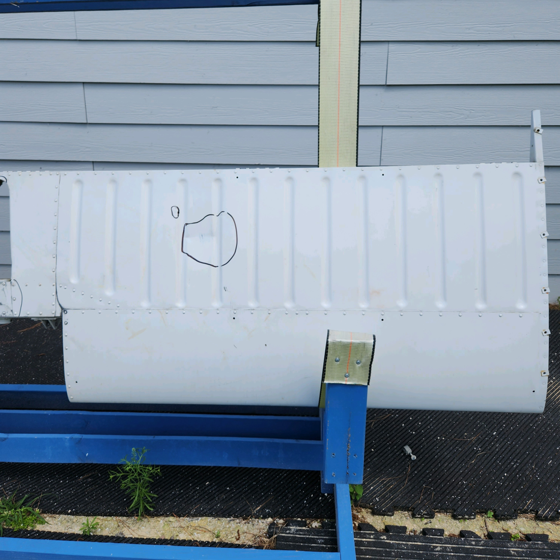 Used aircraft parts for sale, 38400-003 Piper PA32RT-300 HORIZONTAL STABILATOR ASSEMBLY SEE PHOTOS