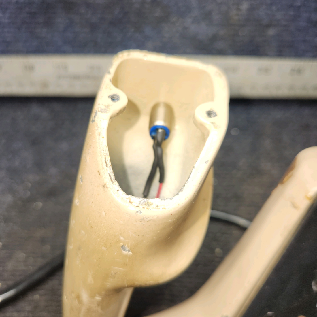 Used aircraft parts for sale, 60-524080-13 Davtron MB800 BEECHCRAFT F35 Pilot Control Wheel Assembly with Switches