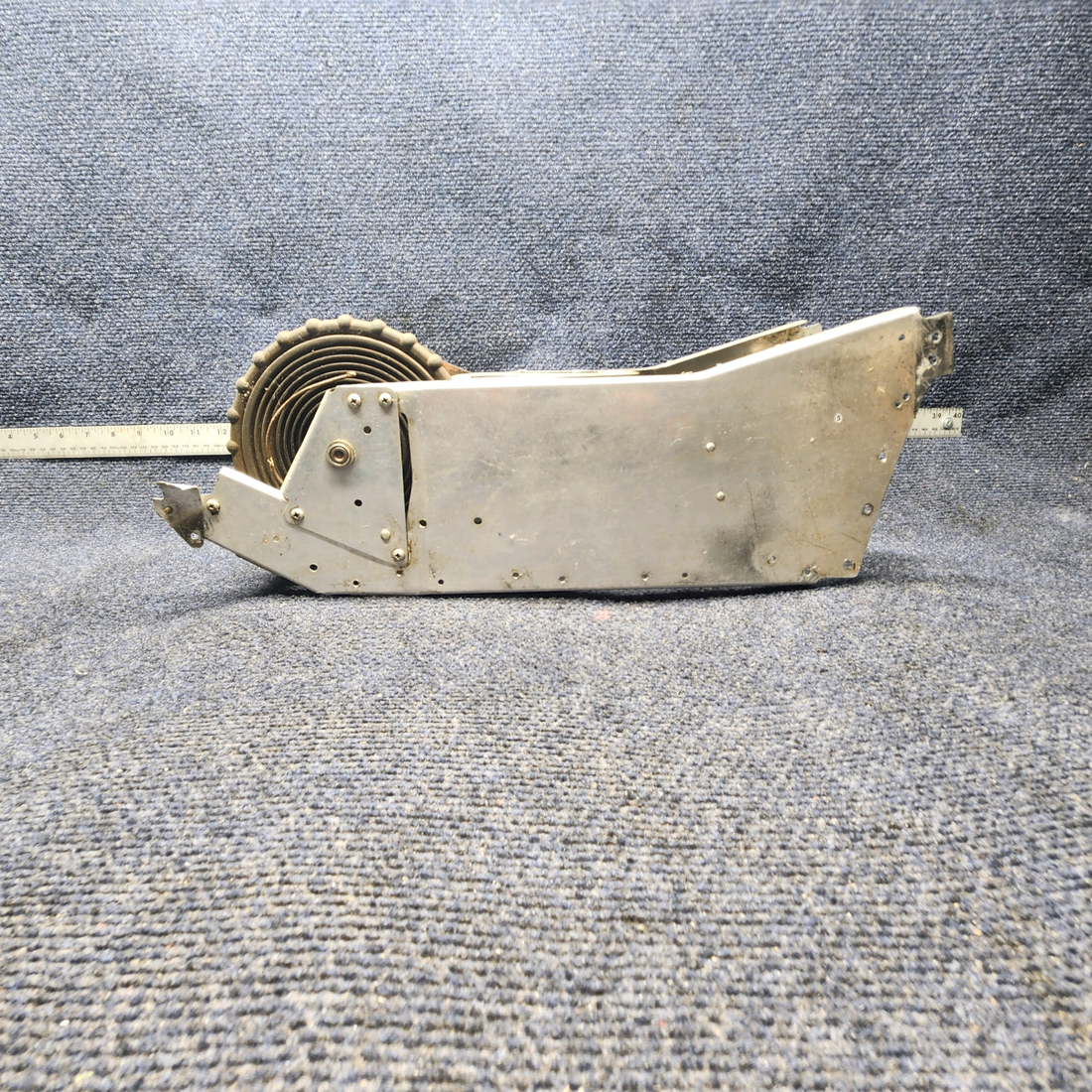 Used aircraft parts for sale, 2413013-200 Cessna 172RG Console Assy