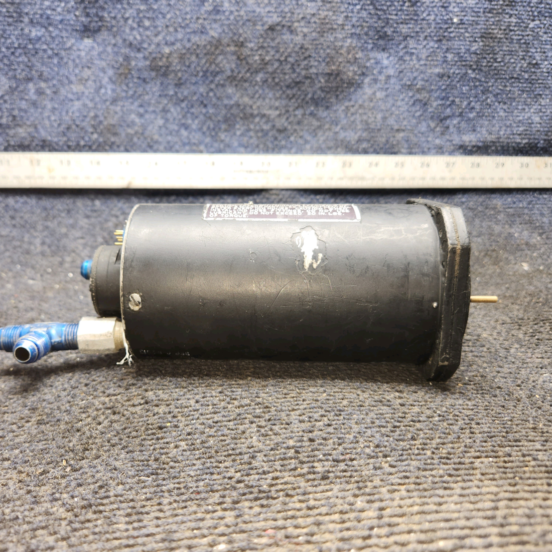Used aircraft parts for sale, 37570-1002 EDO- AIRE 5000L-8 cessna 150G Attitude Gyro G-519B-1