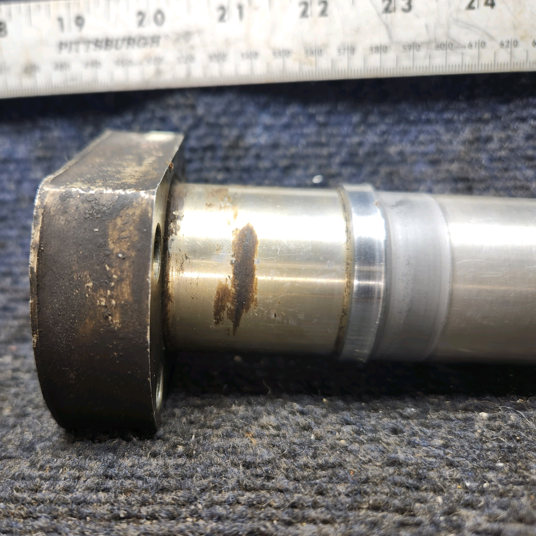 Used aircraft parts for sale, 0541124-1 Cessna 182G Main Landing Gear Axle