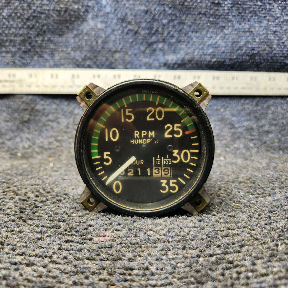 Used aircraft parts for sale, 821108 Piper PA28-161 Recording Tachometer Indicator