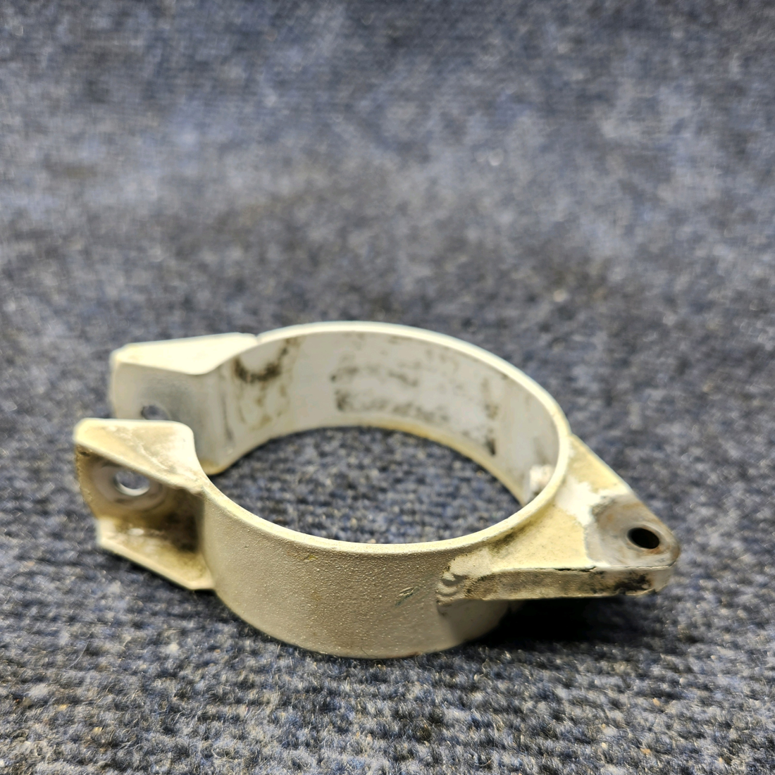 Used aircraft parts for sale, 2243028-1 CESSNA C172RG SHIMMY DAMPENER CLAMP ASSEMBLY