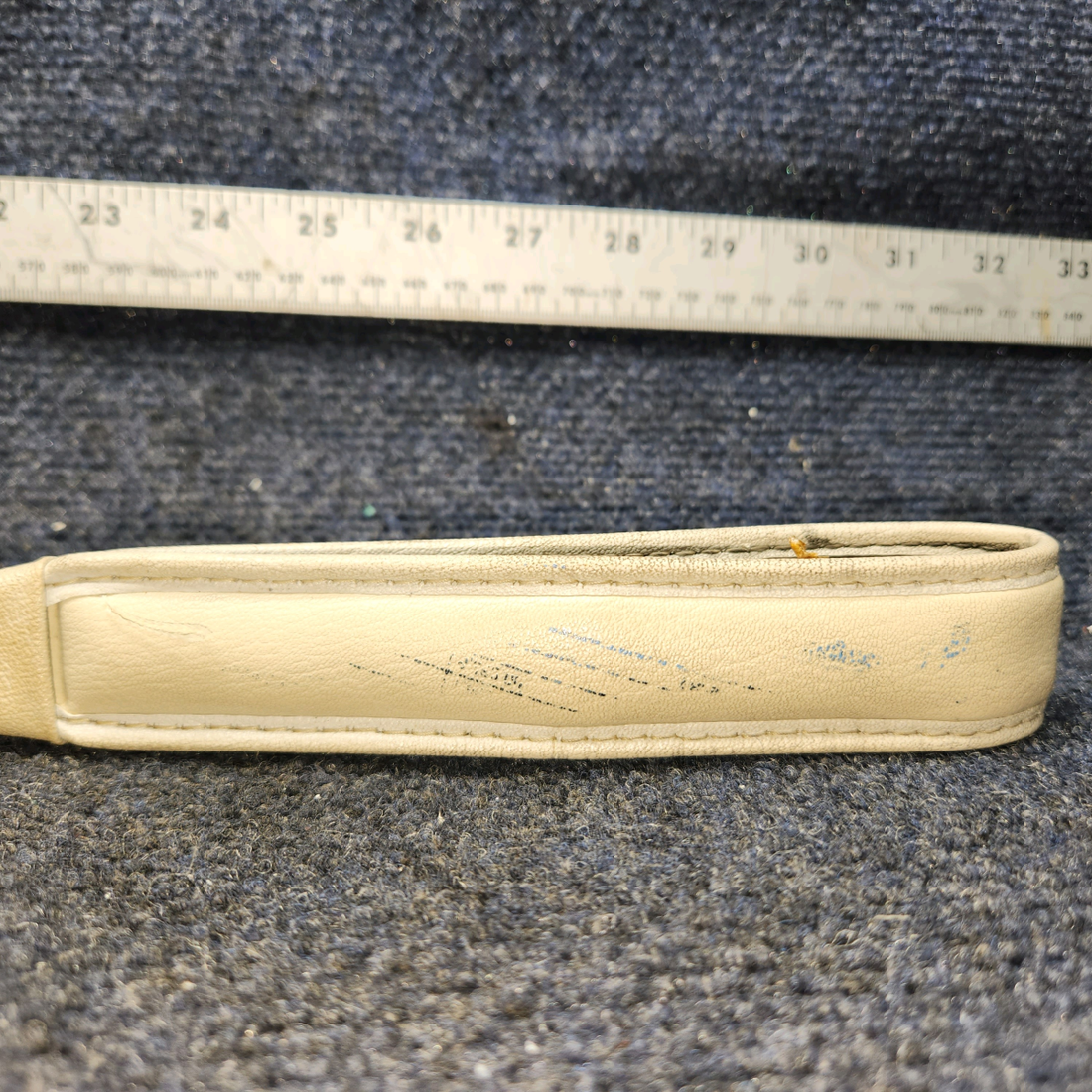 Used aircraft parts for sale, 62353-04 Piper PA28-140 Loop Assist Handle Assembly