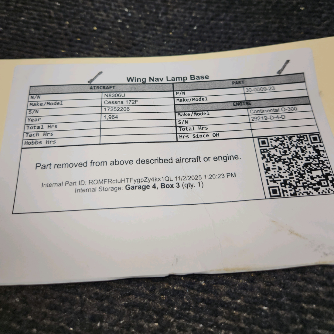 Used aircraft parts for sale, 30-0009-23 Cessna 172F Wing Nav Light Base