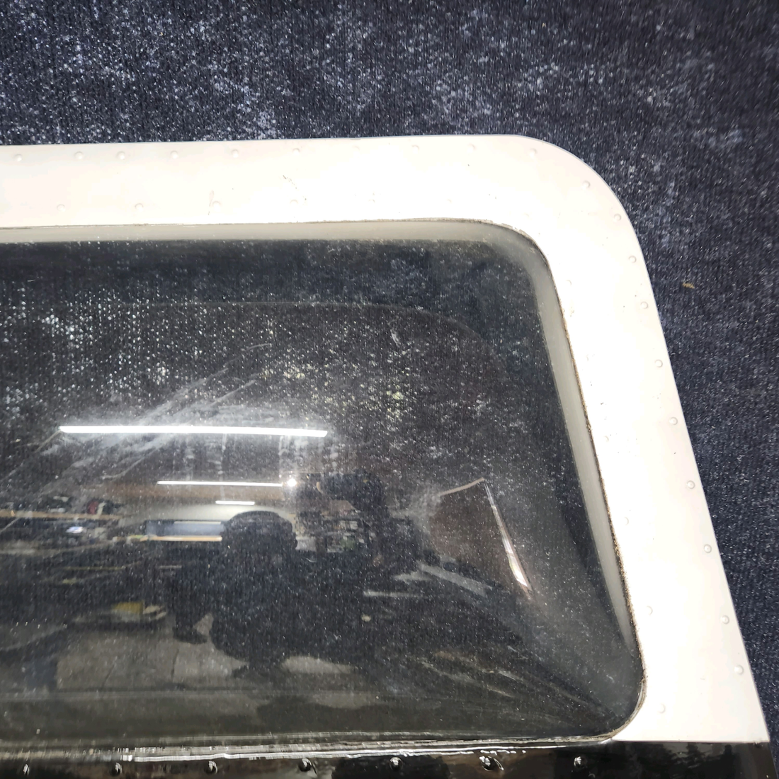 Used aircraft parts for sale, 0511460-2 Cessna 172E Cabin Door Assembly with Bubble Window - RH