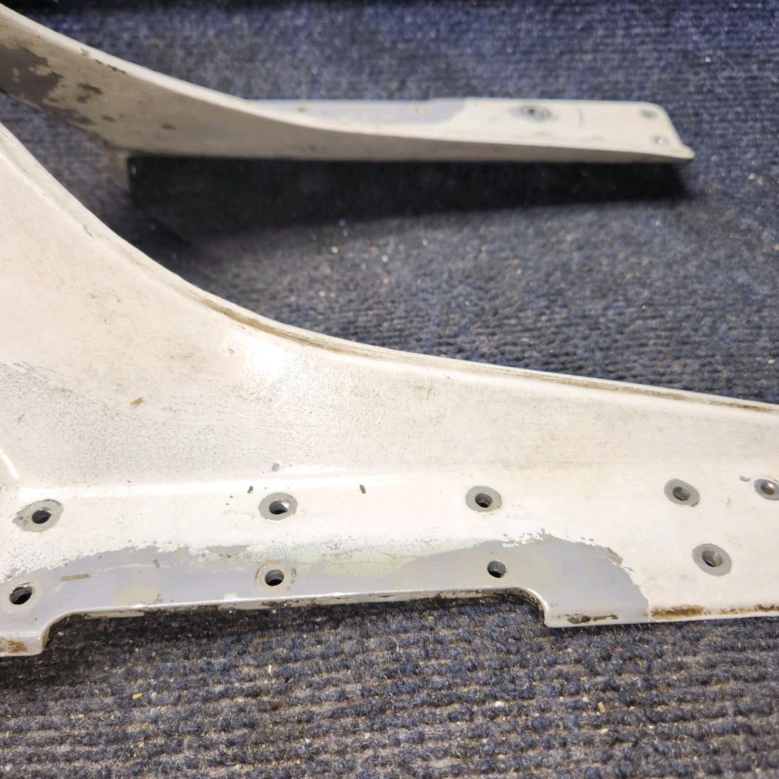 Used aircraft parts for sale, 0543016-1 Cessna 172E Nose Gear Lower Fitting