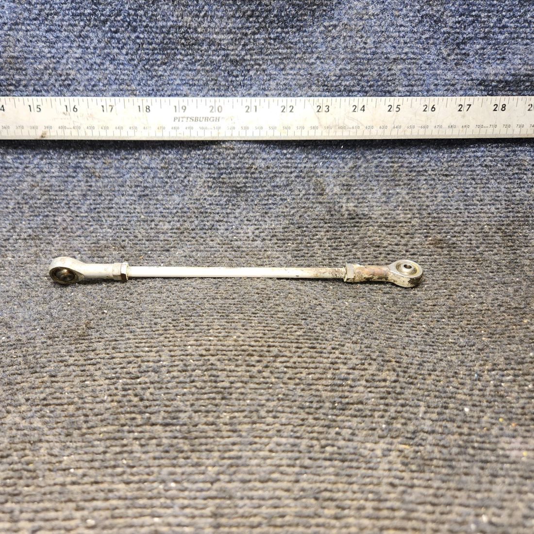 Used aircraft parts for sale, 0523537 cessna 150G Flap Push-Pull Rod Assembly