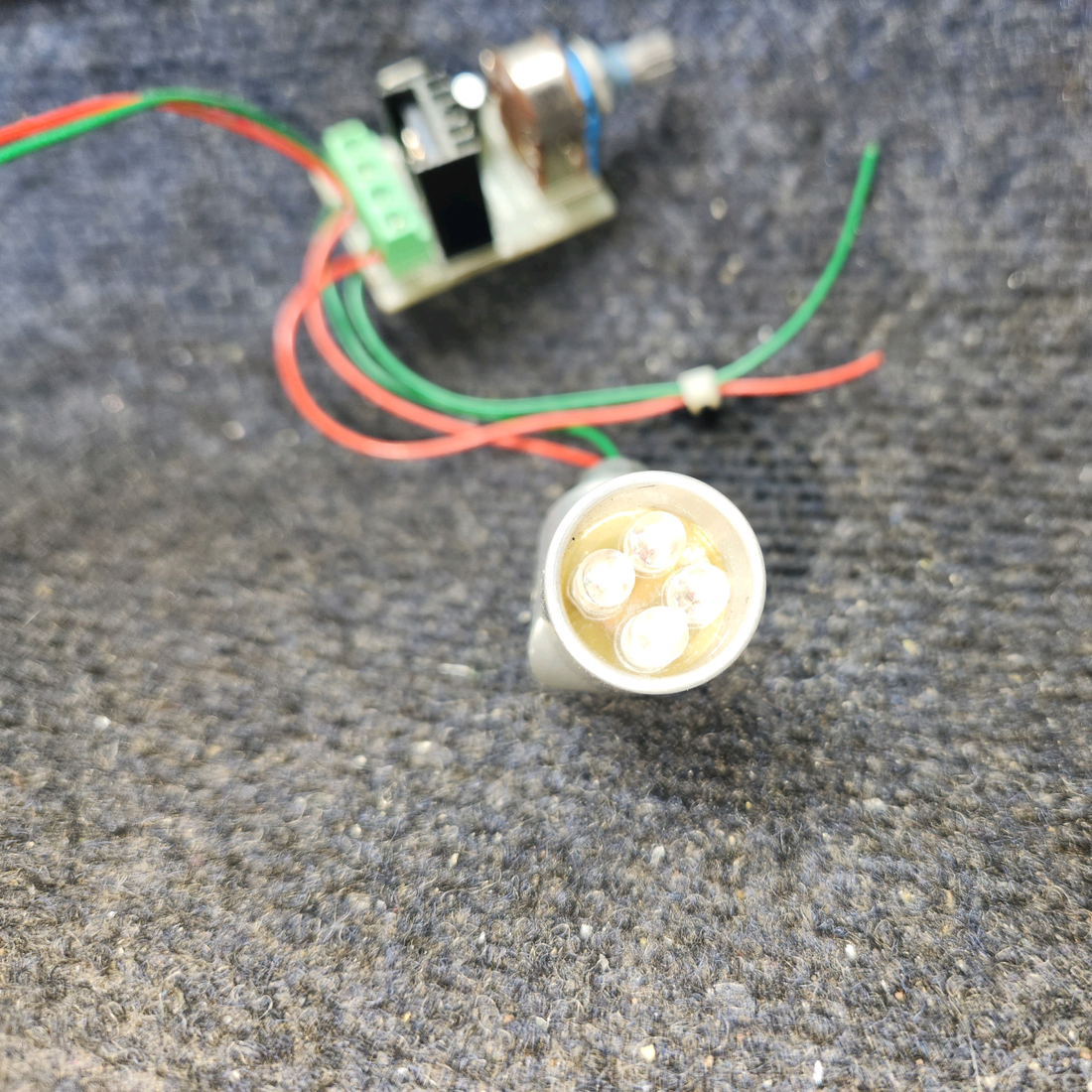 Used aircraft parts for sale, Led Dome Light PIPER PA28-140 Led Dome Light Assy With Dimer