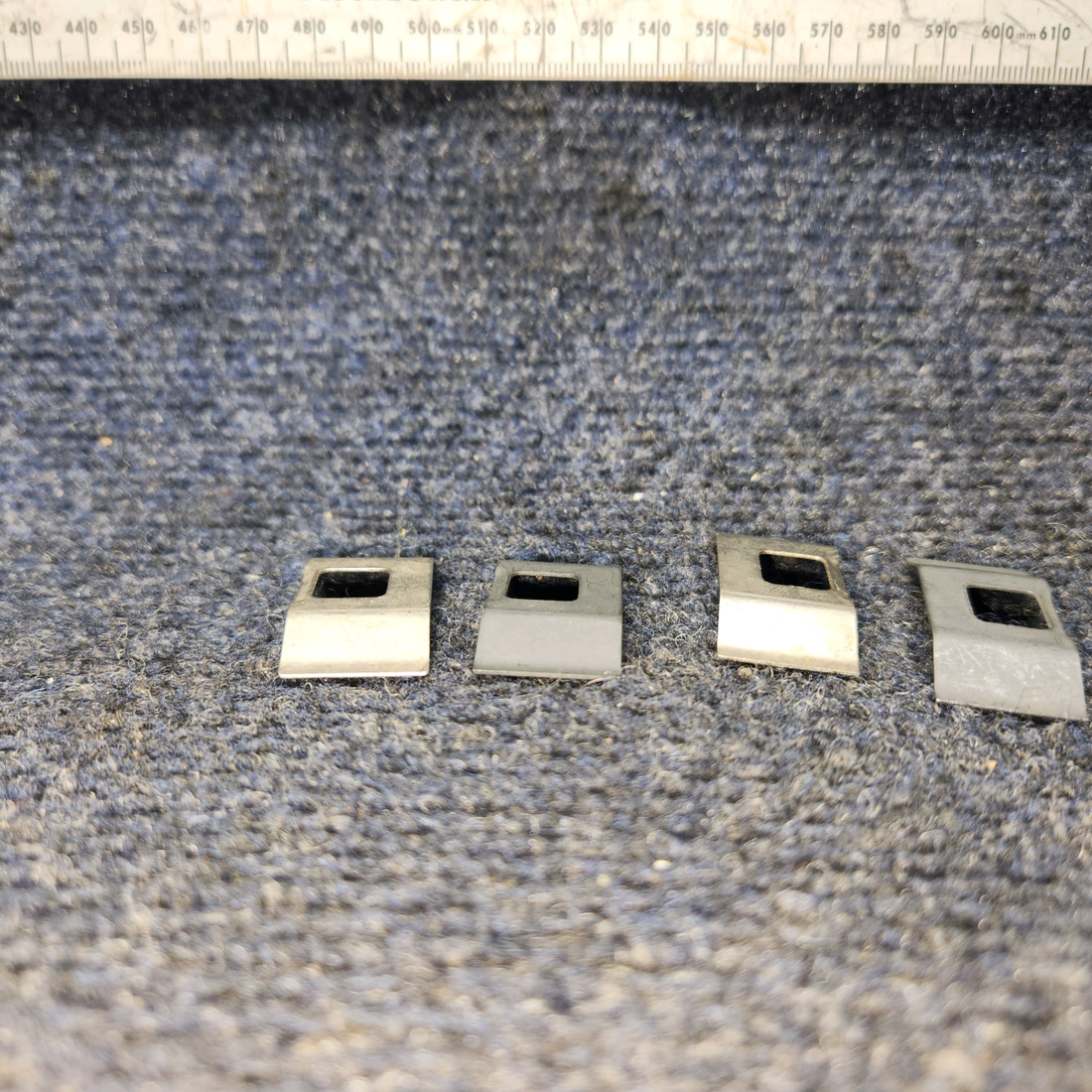 Used aircraft parts for sale, 9511103 Goodyear Cessna Clip Set of 4