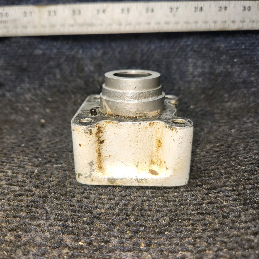 Used aircraft parts for sale, 61098 Lycoming Piper PA-28-140 Vacuum Pump Adapter