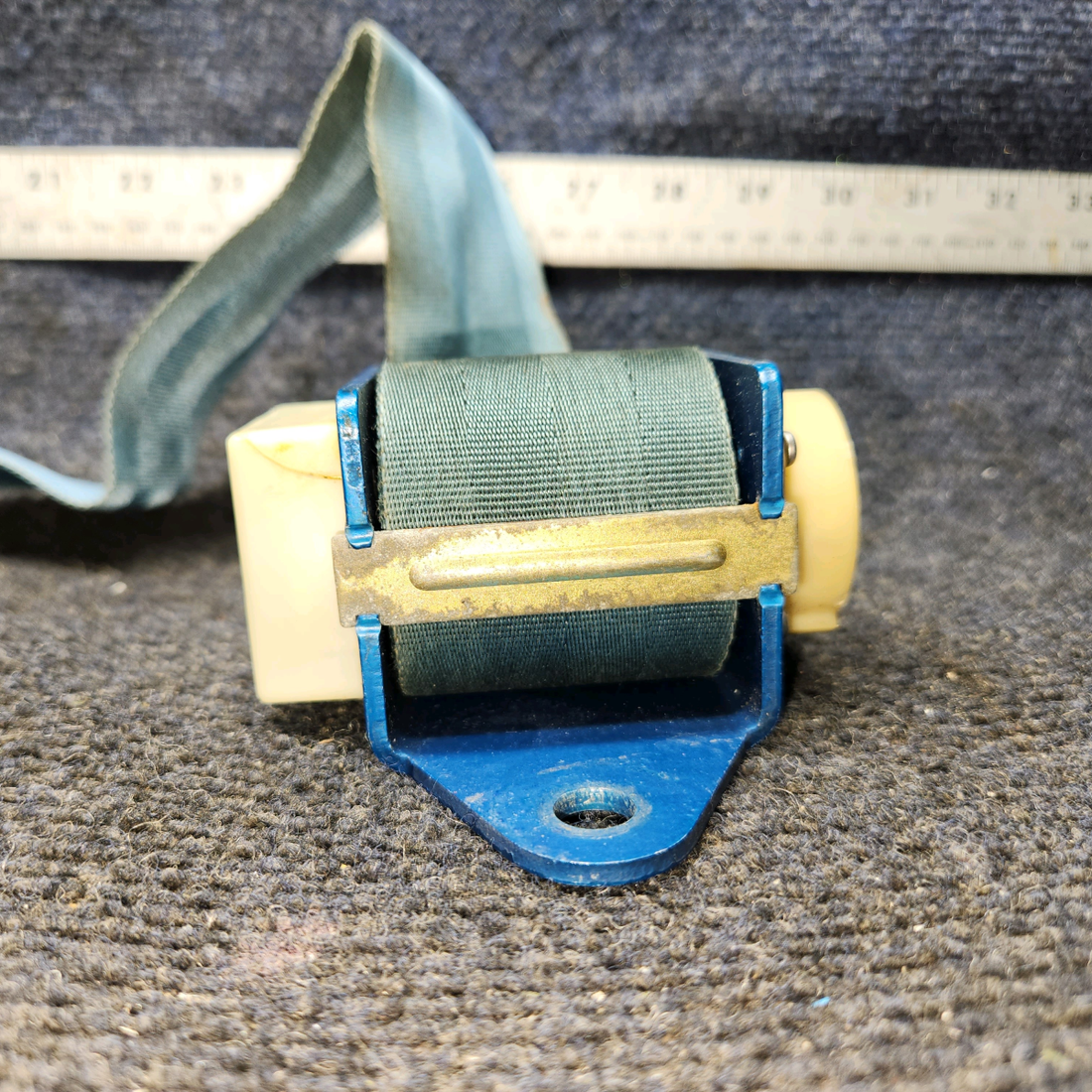Used aircraft parts for sale, 7360191-405 America Safety Beechcraft C23 SUNDOWNER Inertia Reel Seatbelt Assembly