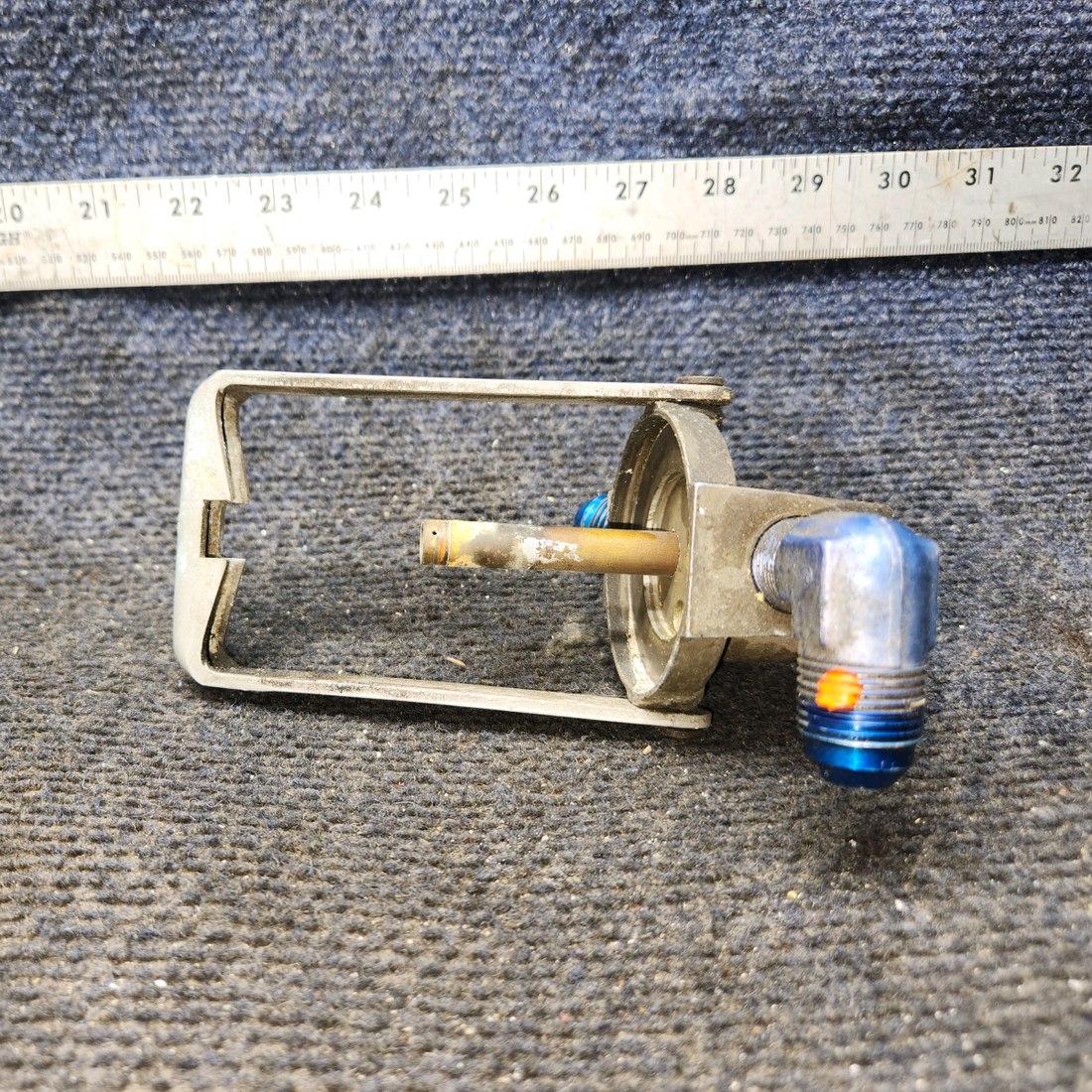 Used aircraft parts for sale, 0511199-48 Cessna 172 E Fuel Strainer Assembly