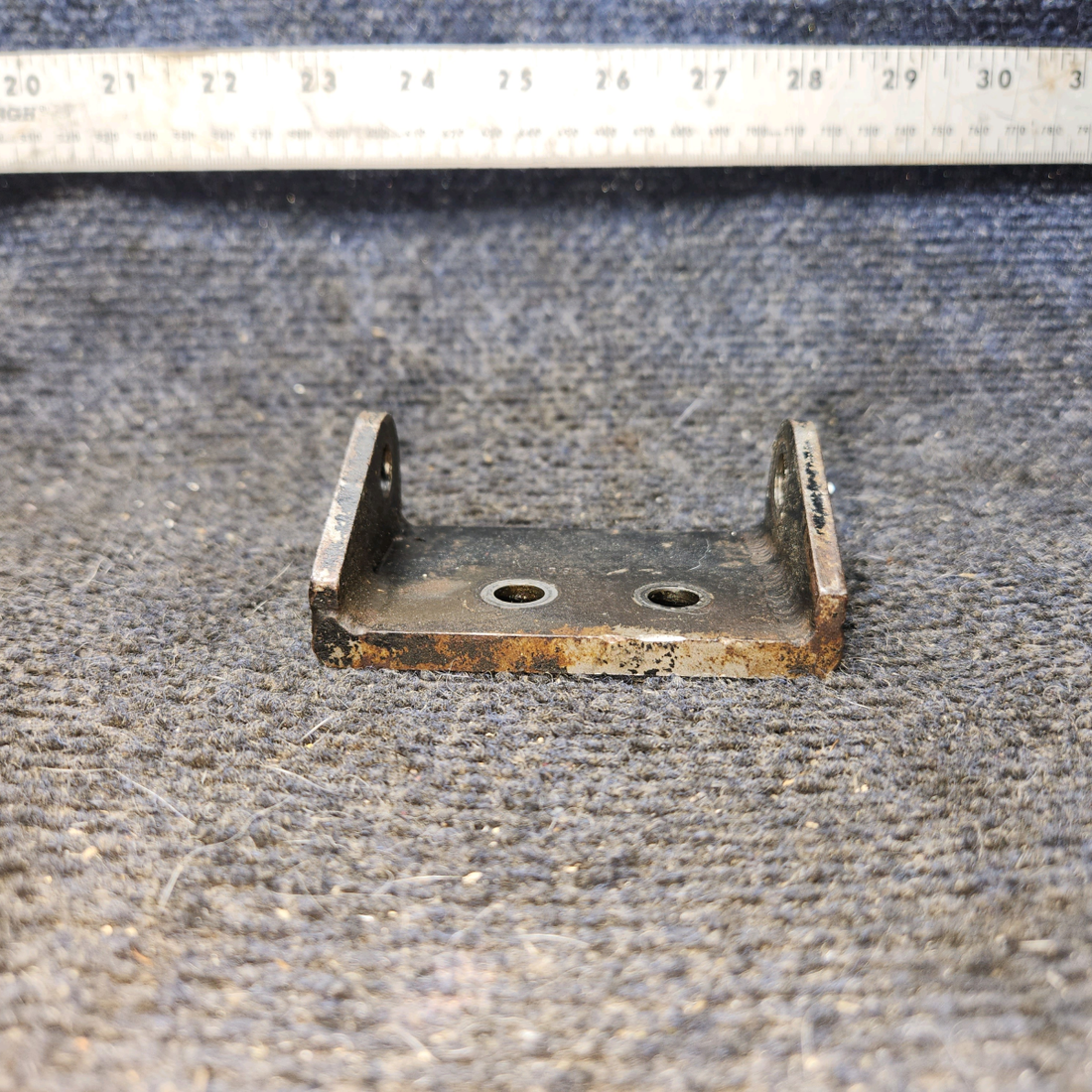 Used aircraft parts for sale, 07A19474 Lycoming O-320 Piper PA-28-140 Alternator Bracket