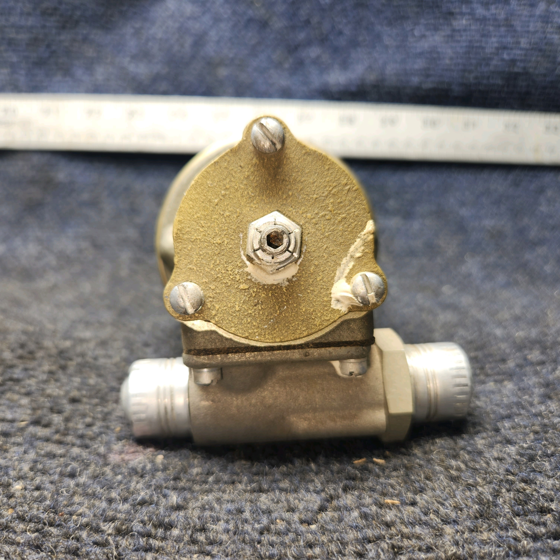 Used aircraft parts for sale, 2B6-9 Airborne Electric Fuel Pump 12V