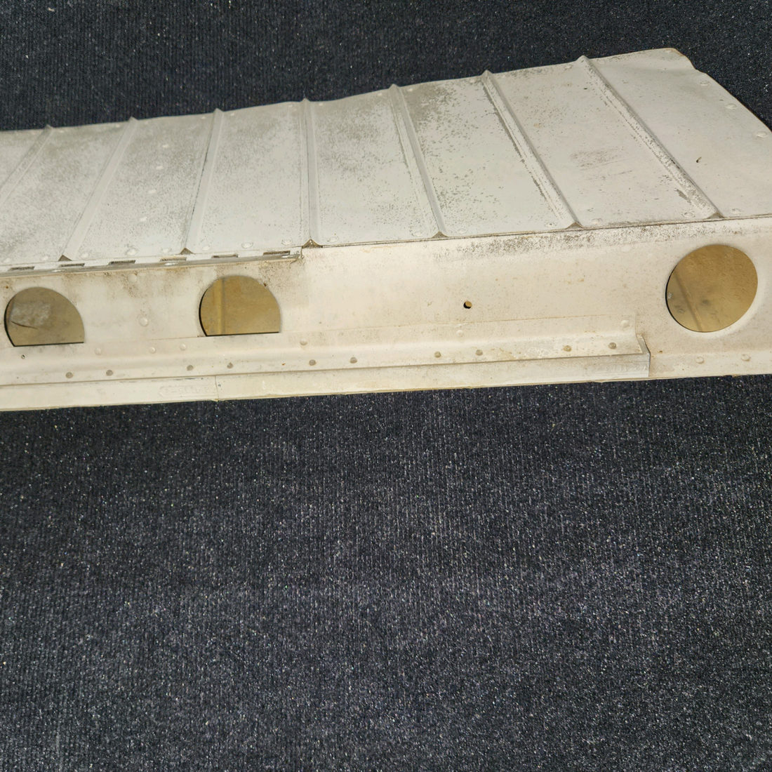 Used aircraft parts for sale, 0523800 Cessna 172F Aileron Assembly - LH