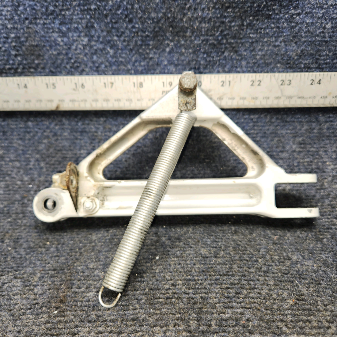 Used aircraft parts for sale, 20767-000 PIPER PA-24-250 Main Gear Link Assembly