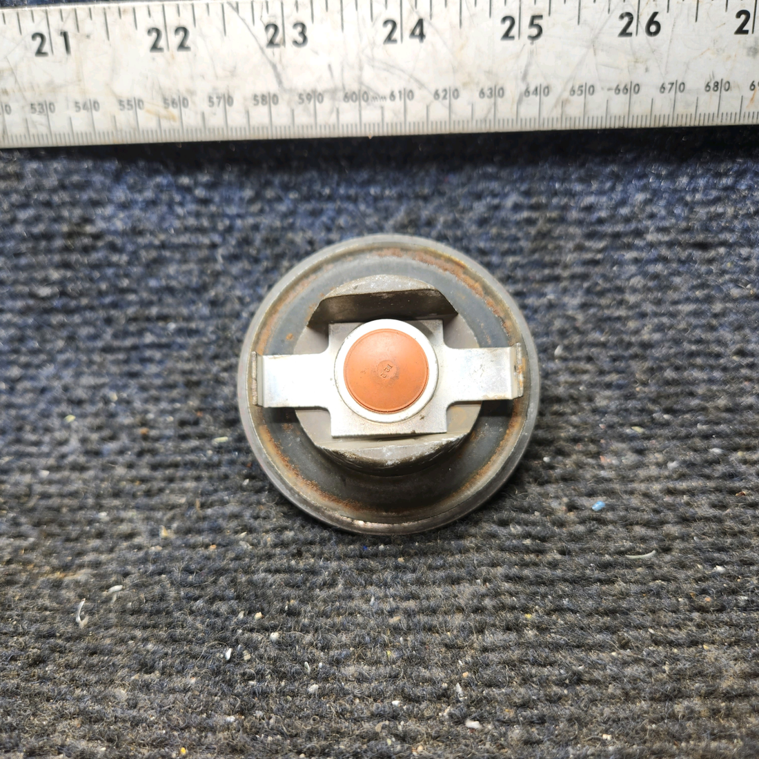 Used aircraft parts for sale, 0426015-1 Cessna 172E Fuel Cap
