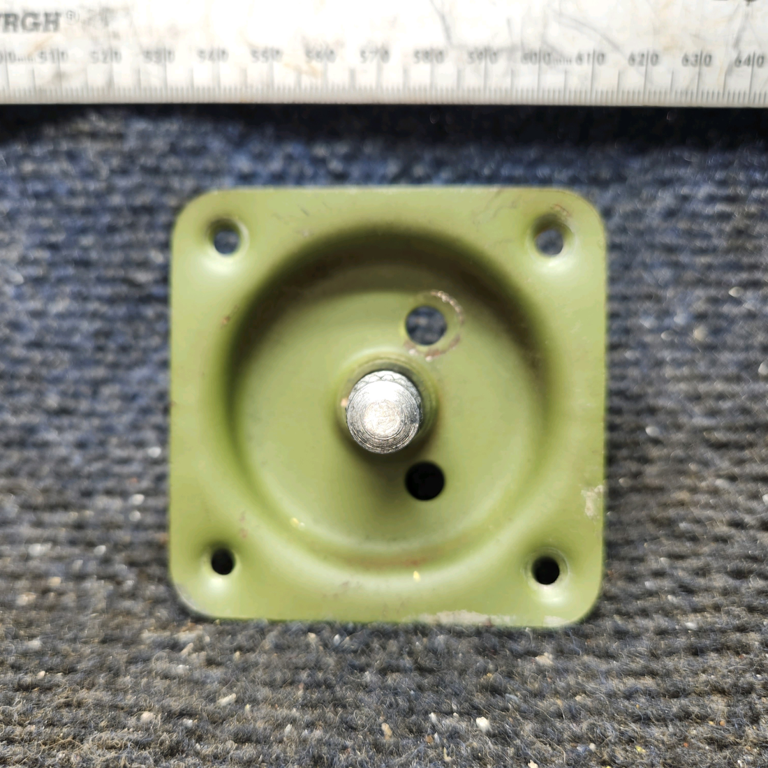 Used aircraft parts for sale, 0413195-3, 0511227-7 Cessna 172E Cabin Door Handle Plate Assembly with Shaft