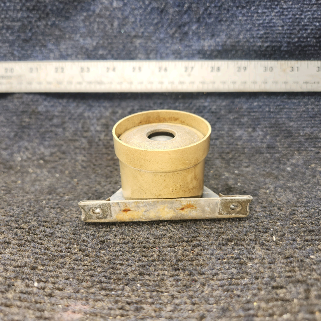 Used aircraft parts for sale, S1407-6, 0713738-3 Cessna 172F Stall Warning Horn with Bracket