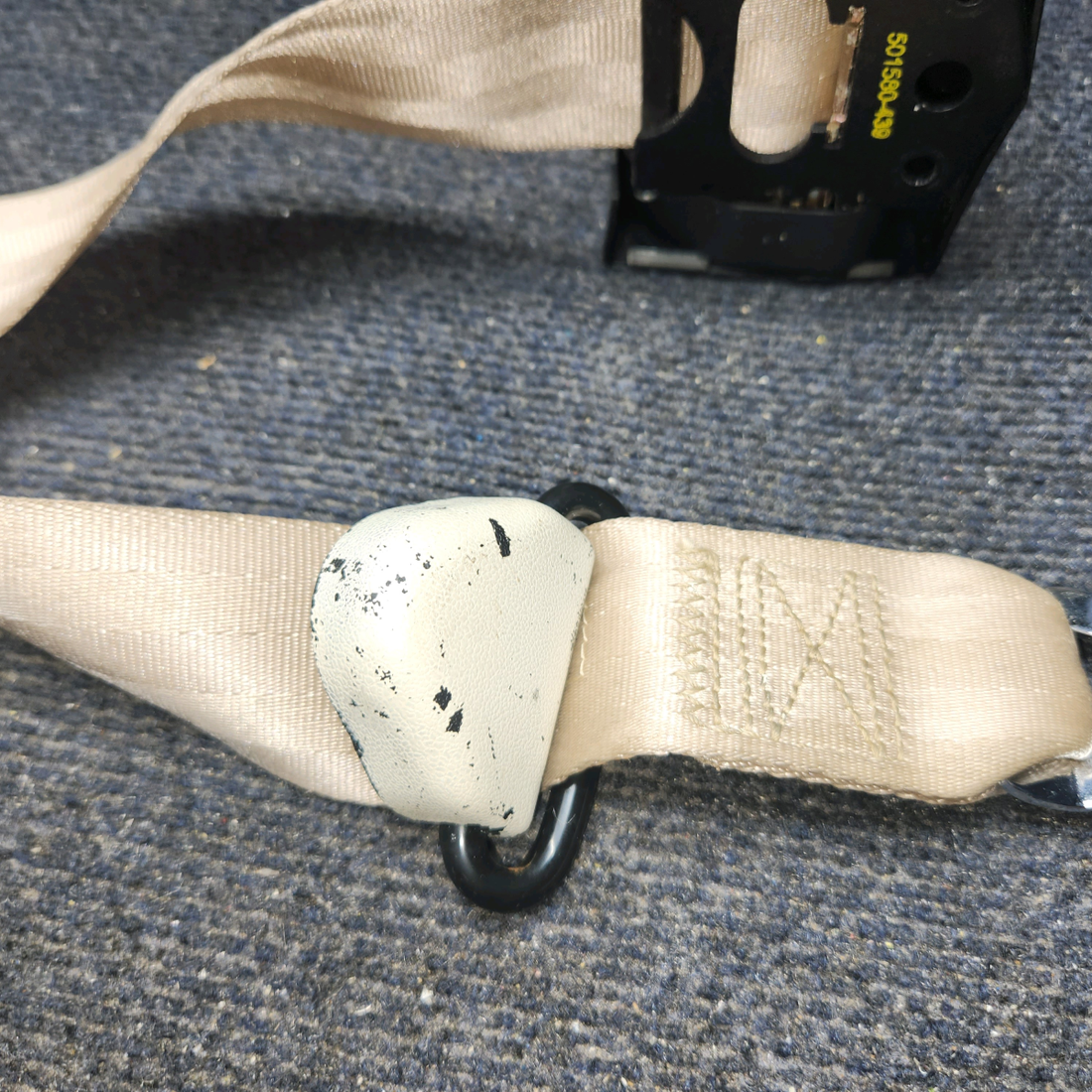 Used aircraft parts for sale, 501580-439 AmSafe BEECHCRAFT 95-55B Seatbelt Shoulder Harness