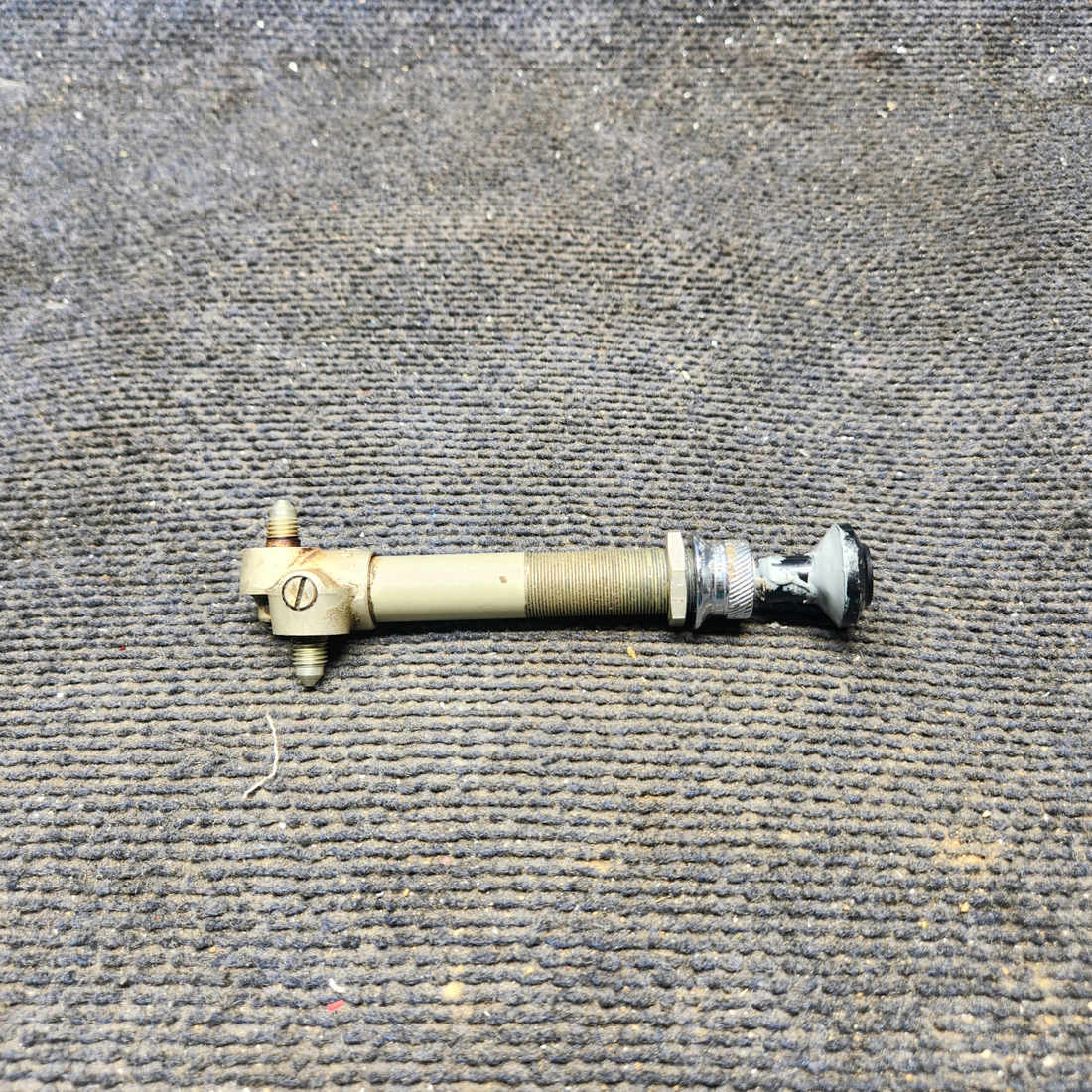 Used aircraft parts for sale, 0311538-12 cessna 150G Fuel Primer Assembly