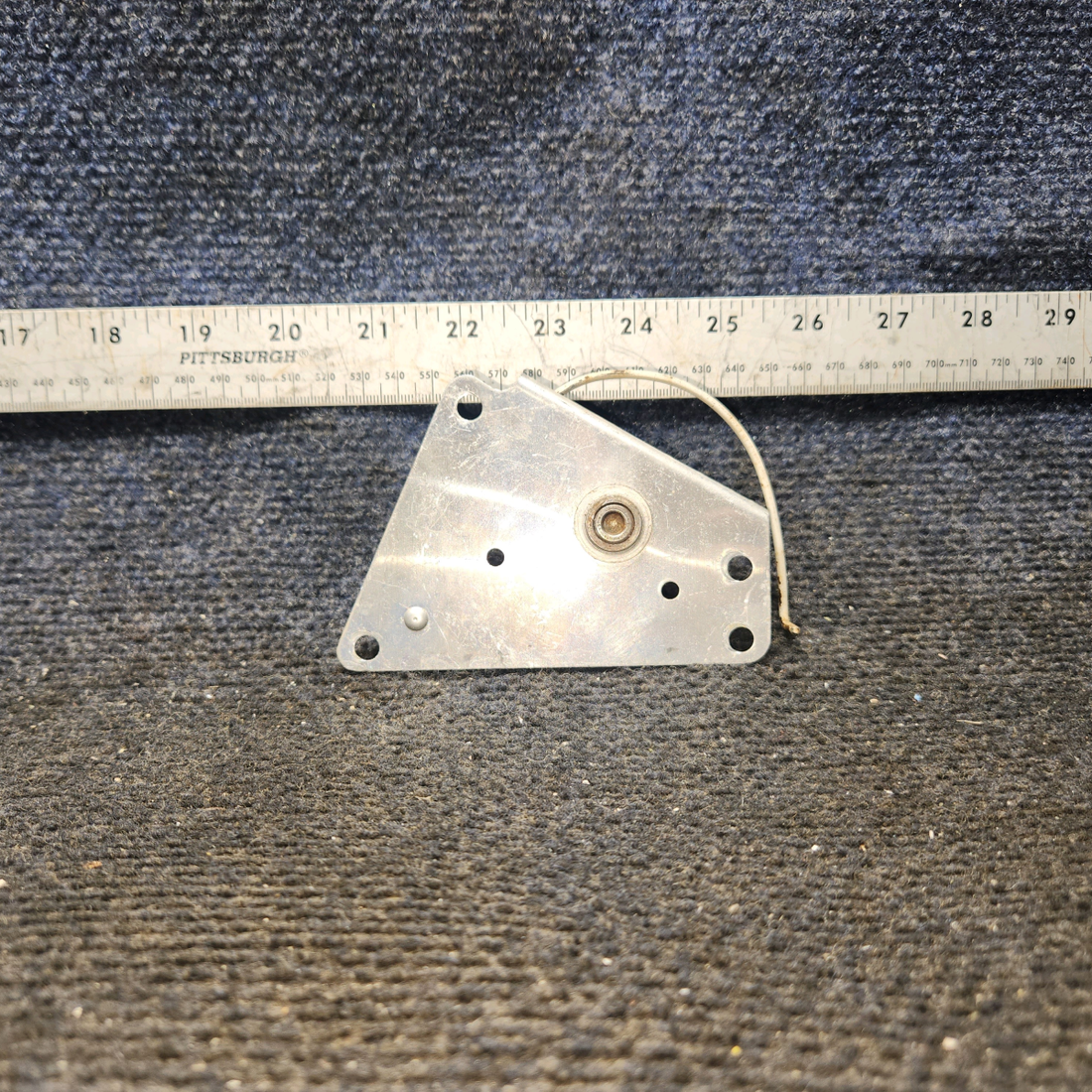 Used aircraft parts for sale, 0713642-1, 0713642-3 Cessna 172F Elevator Trim Retainer with Indicator