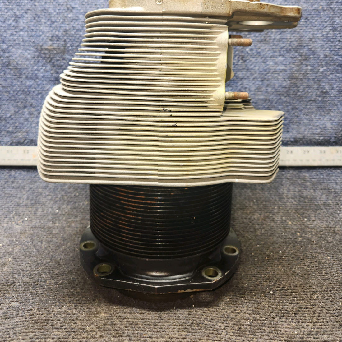Used aircraft parts for sale, SA47000S-A1 Superior O-470 Cessna 182G Engine Cylinder