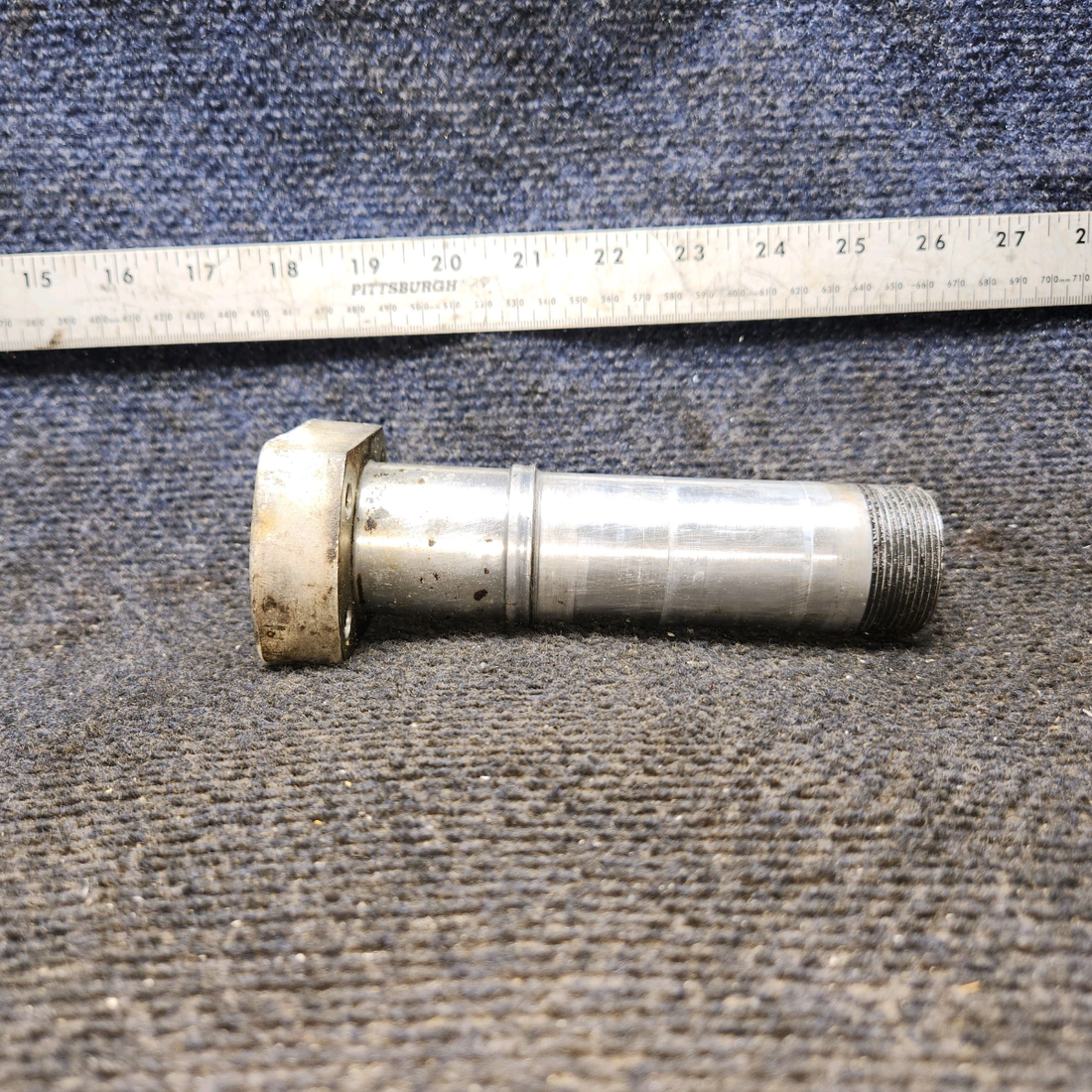 Used aircraft parts for sale, 0541124 cessna 150G Main Landing Gear Axle