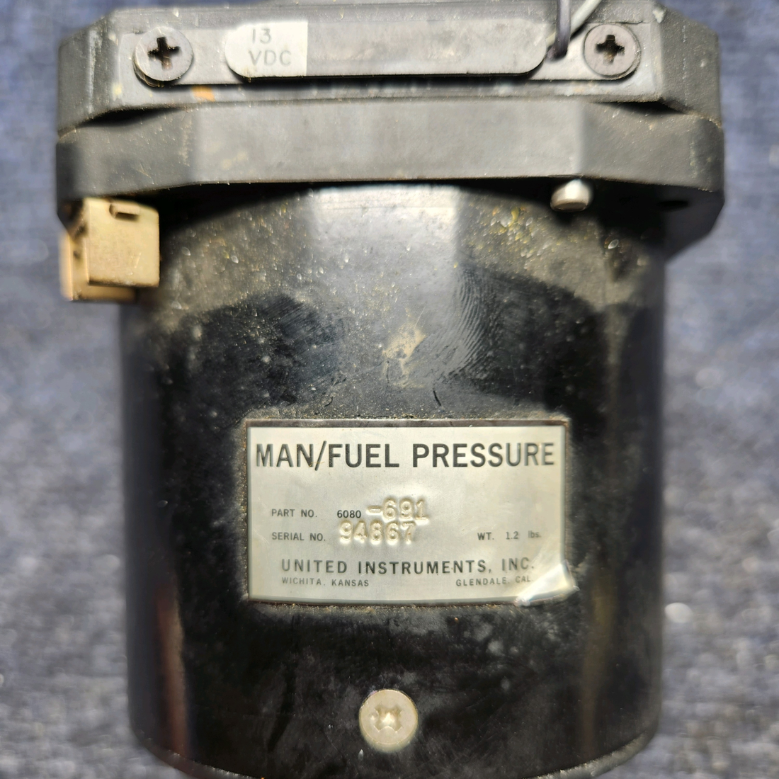 Used aircraft parts for sale, 6080-691 United Instruments Beechcraft F33A MAN / FUEL PRESSURE