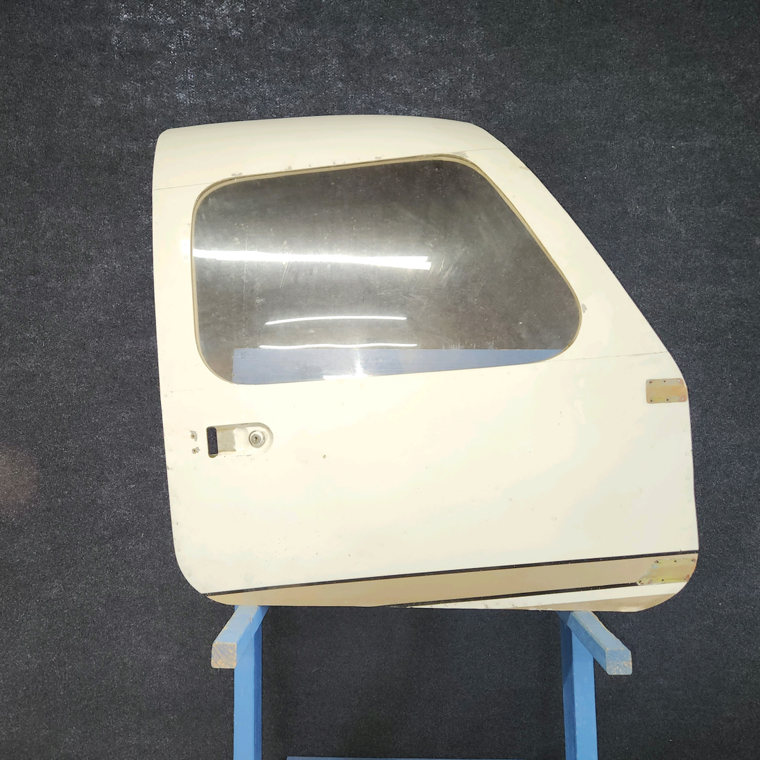 Used aircraft parts for sale, 79209-02 Piper PA28 Cabin Door - No Latches or Hinges