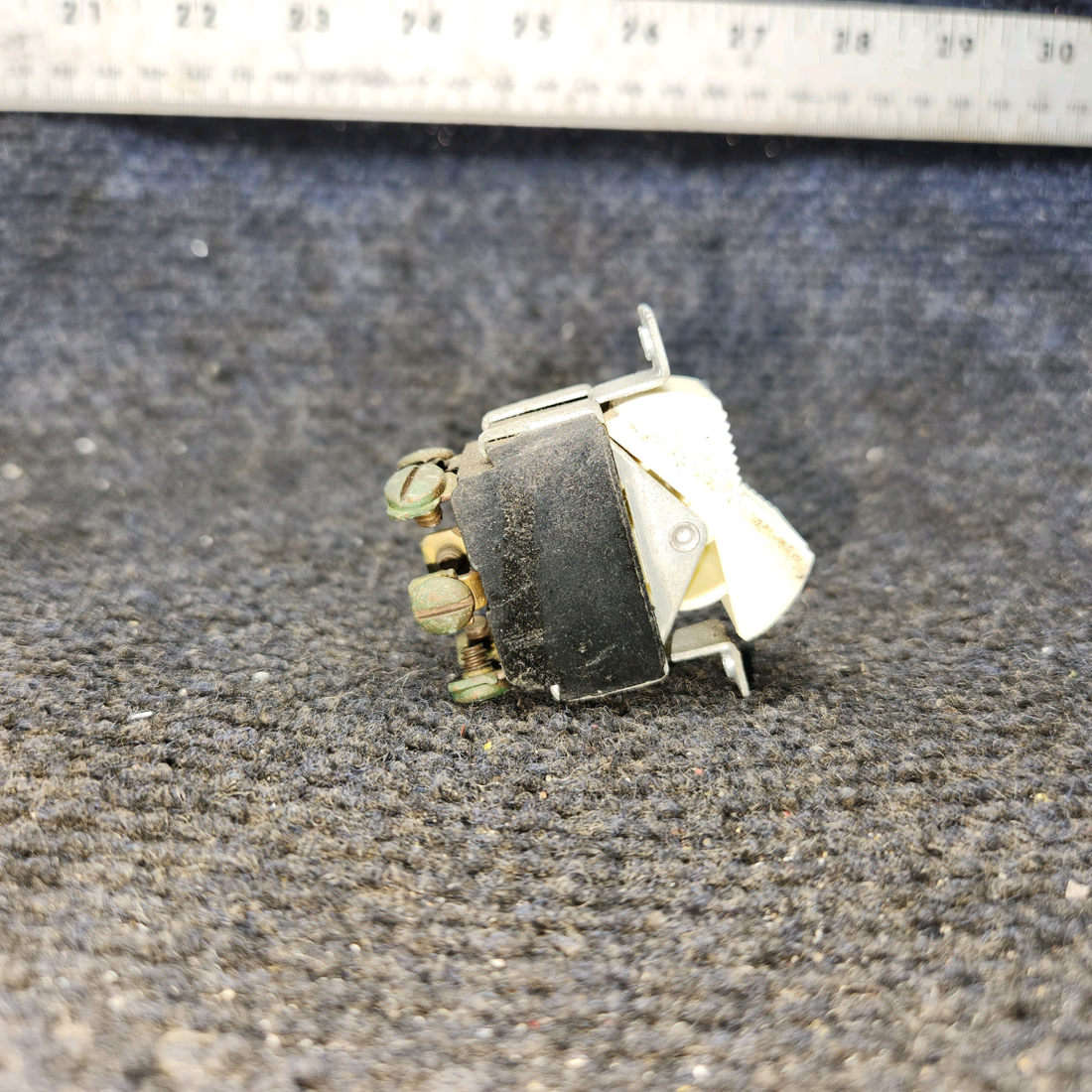Used aircraft parts for sale, S1238-2-1 Cessna Cessna 182G Rocker Switch Assembly