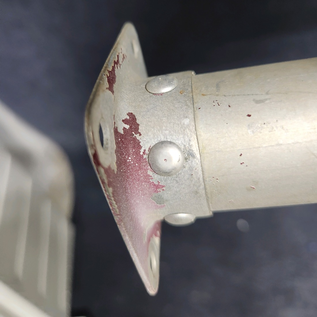 Used aircraft parts for sale, 2432000-810 Cessna  [part_model] CESSNA 172 ELEVATOR ASSEMBLY RH- NO TRIM