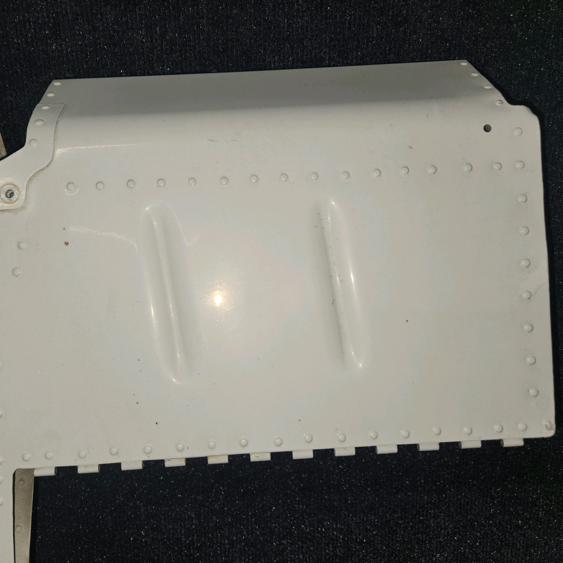 Used aircraft parts for sale, 45135030-9 BEECHCRAFT 95-55B Aileron Assembly LH (Minus Trim Tab)