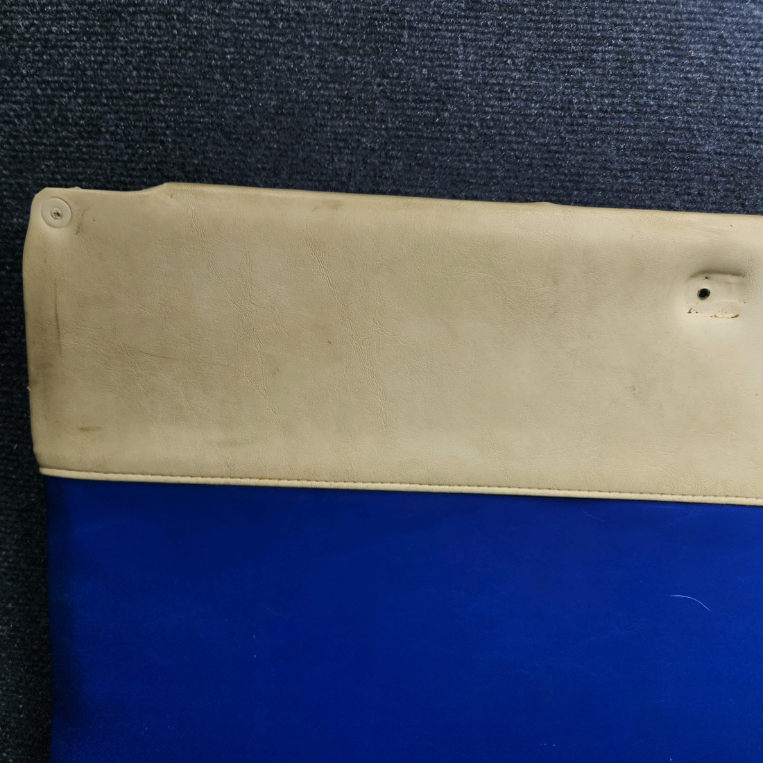 Used aircraft parts for sale, 0515032-51 cessna 172N Upholstery Panel Assembly