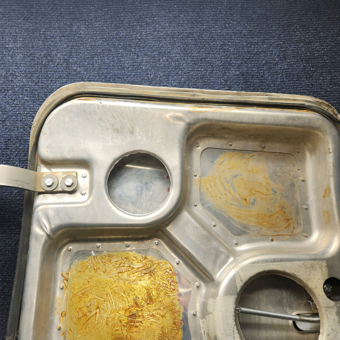 Used aircraft parts for sale, 0711629-1 Cessna 182G Baggage Door Assembly